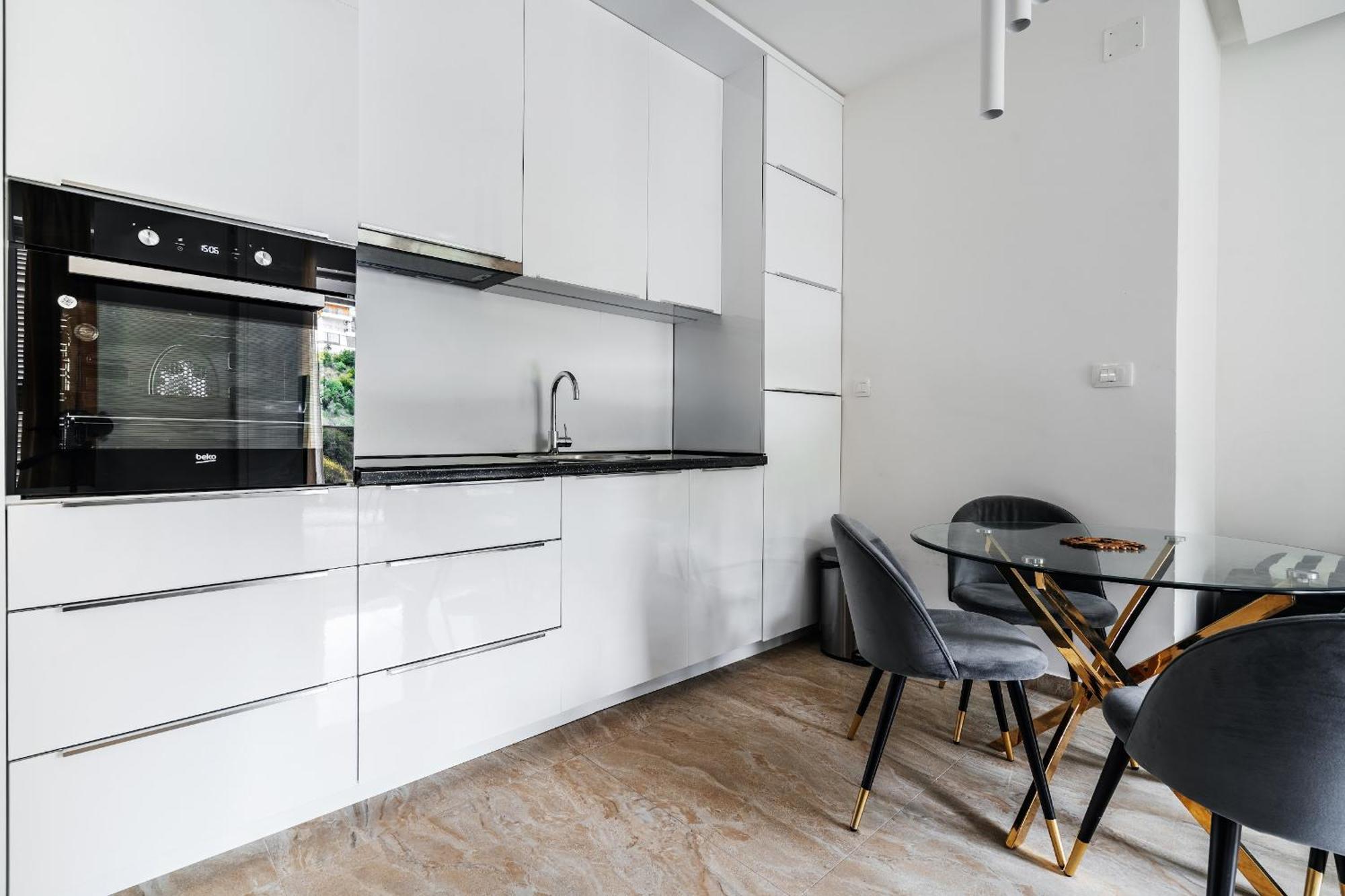 רפאלוביץ' Aura Tower Aparments By In Property מראה חיצוני תמונה